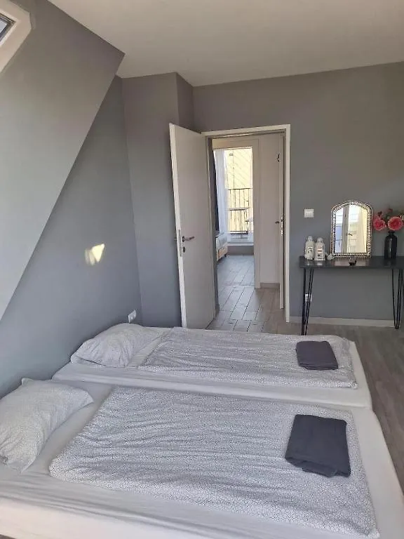 Betariel'Com Westbahnhof W Apartment Vienna 0*,